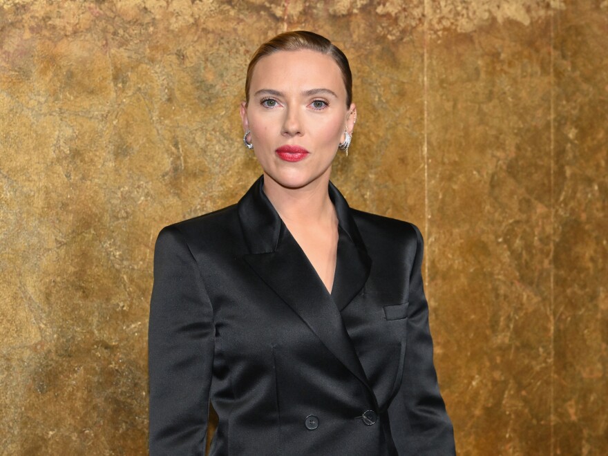 Voice analysis shows striking similarity between Scarlett Johansson and  ChatGPT