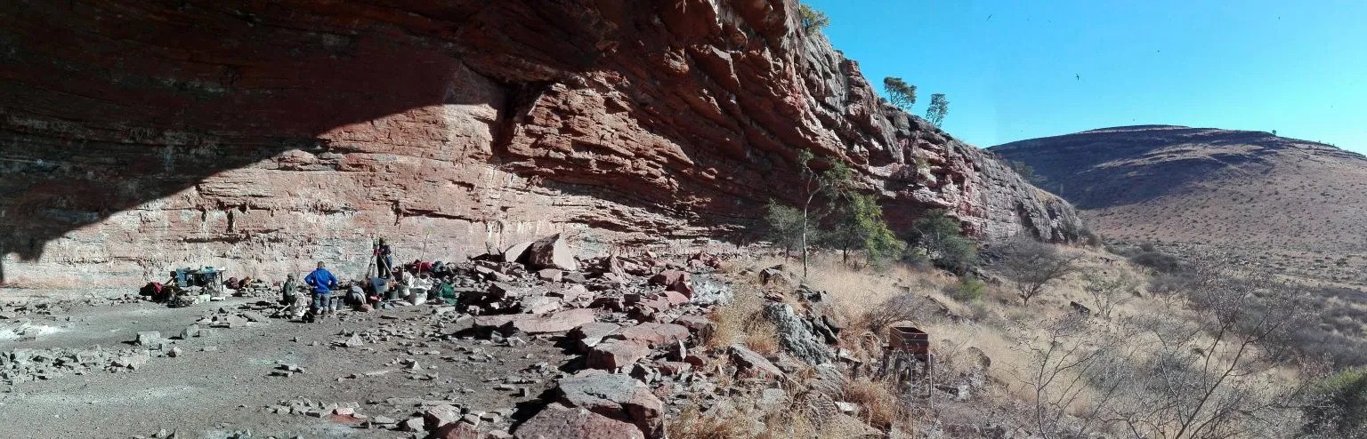 Stone Age discovery shows Homo sapiens survived in the Kalahari