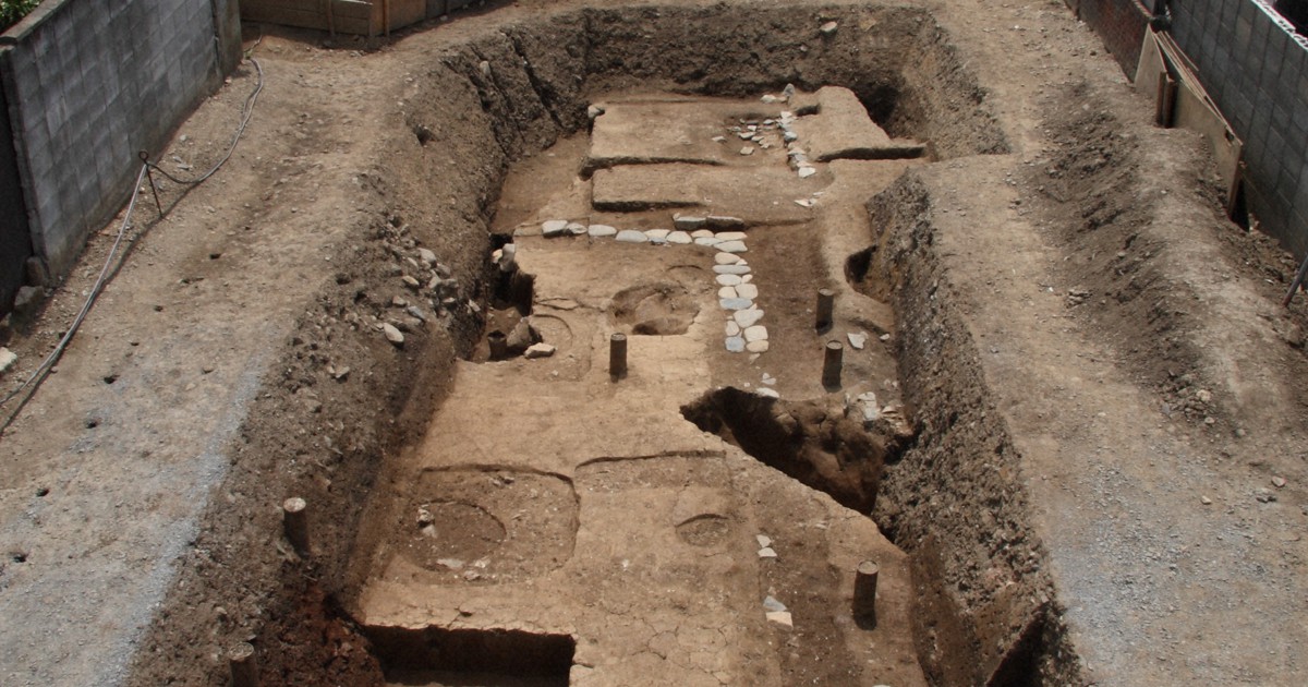 Possible Traces of 8th-Century Imperial Pavilion Found in Japan Possible Traces of 8th-Century Imperial Pavilion Found in Japan