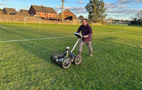 Researchers search for traces of Elizabethan Manor Researchers search for traces of Elizabethan Manor