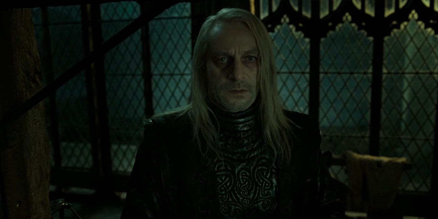 “Madam, Please Stop. There’s Kids Everywhere”: Lucius Malfoy Star Begged A Harry Potter Fan to Cover Themselves While Signing Autographs At Wizarding World Theme Park