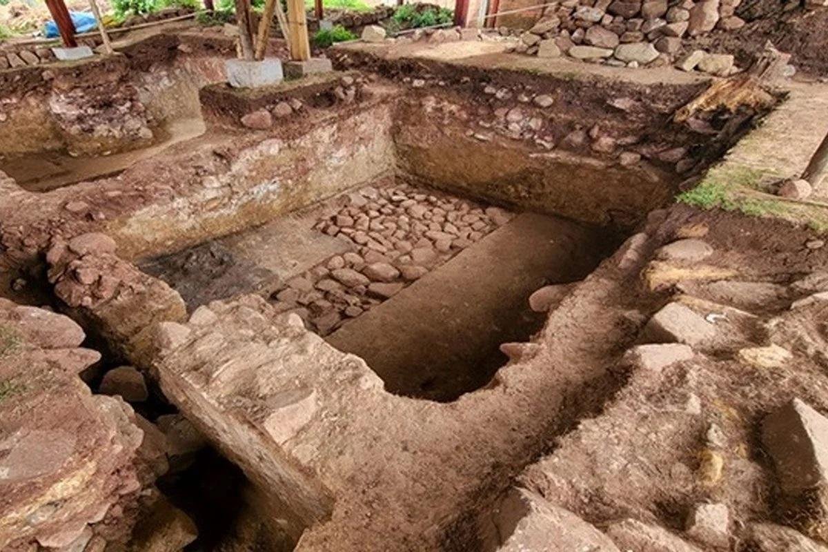 Archaeologists uncover 3,000-year-old ceremonial temple in Peru