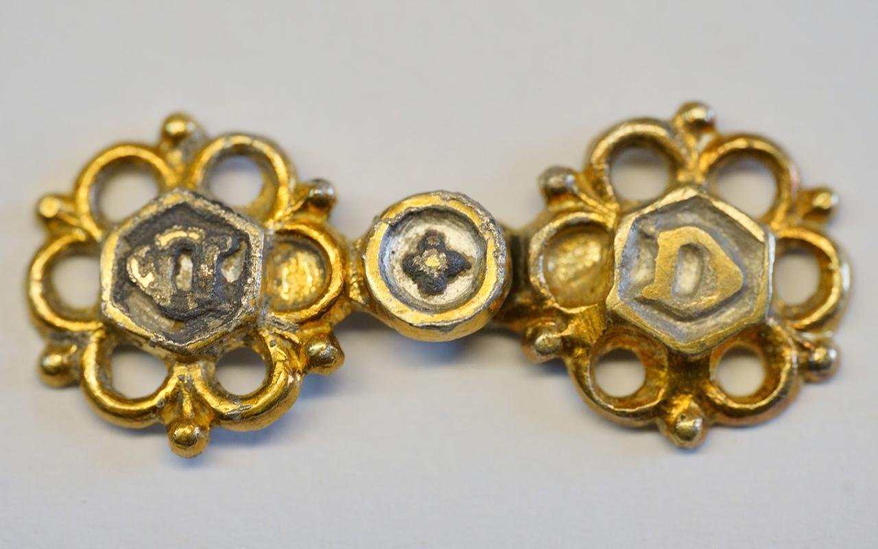 Unique Anjou-era jewelry piece unearthed in Visegrád, Hungary