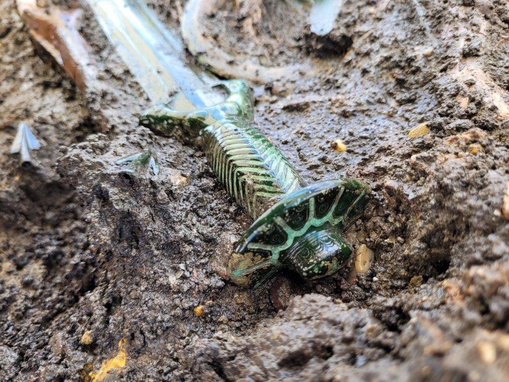Archaeologists find a 3,000-year-old Bronze Age sword in Germany Archaeologists find a 3,000-year-old Bronze Age sword in Germany