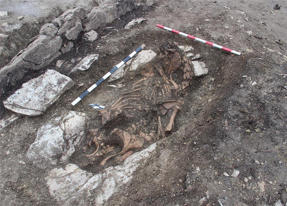 Ancient burial necropolis found in southern Russia