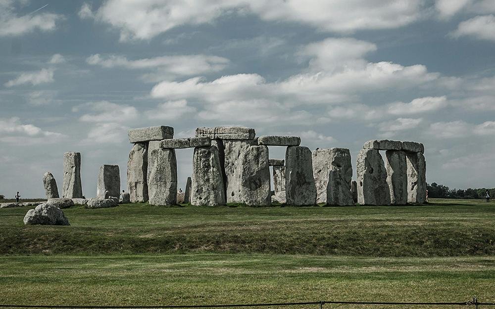 Intestinal parasites in the Neolithic population who built Stonehenge