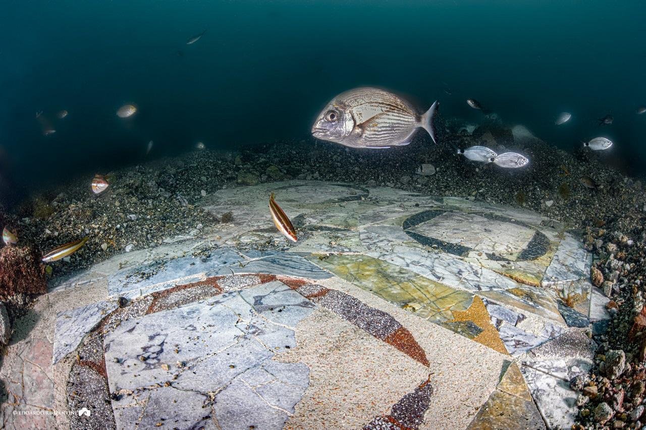 Marvelous marble floor of sunken Roman villa discovered and restored underwater in Italy