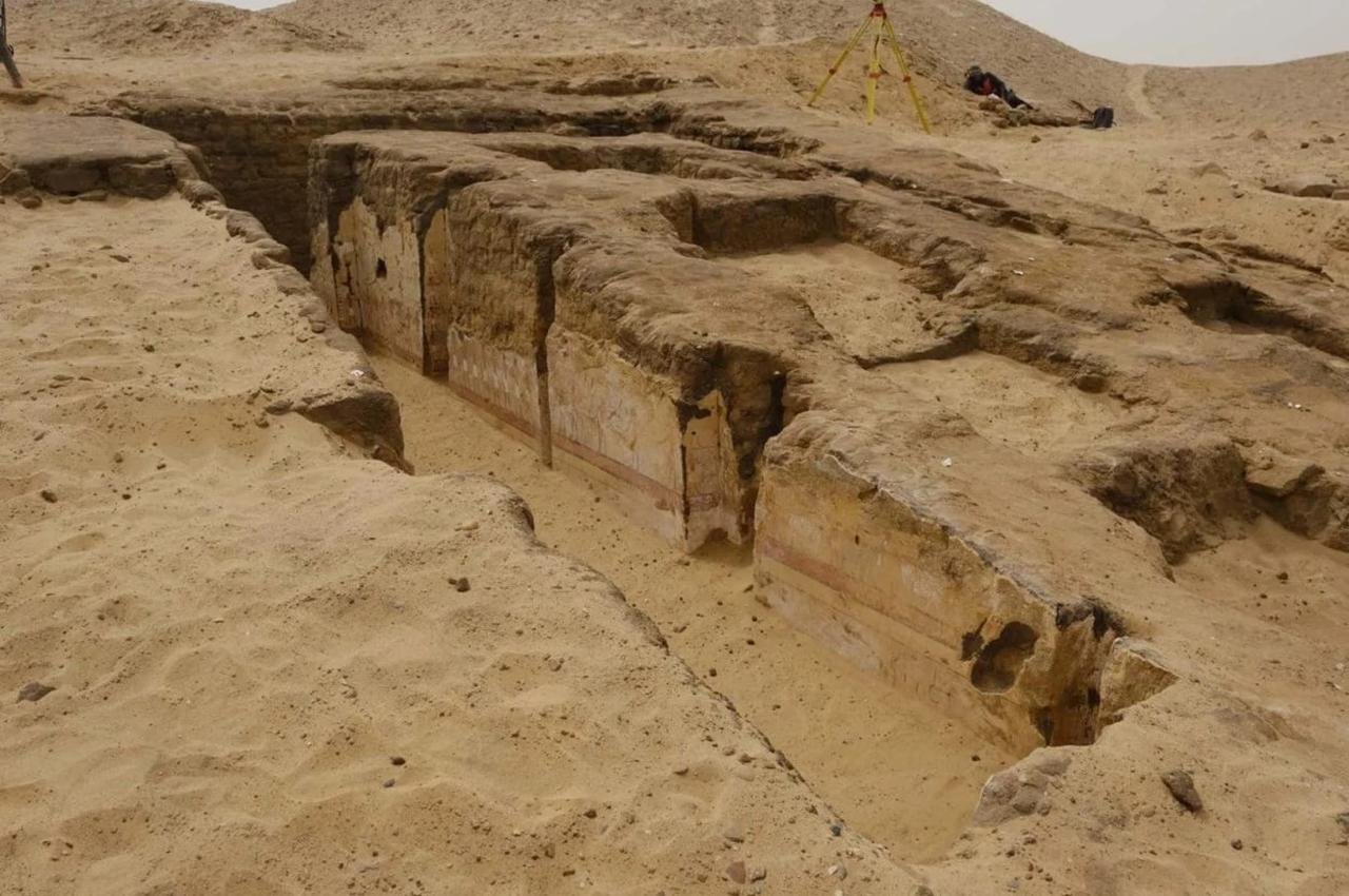 Archaeologists uncover 4,300-year-old mastaba tomb in Egypt’s Dahshur