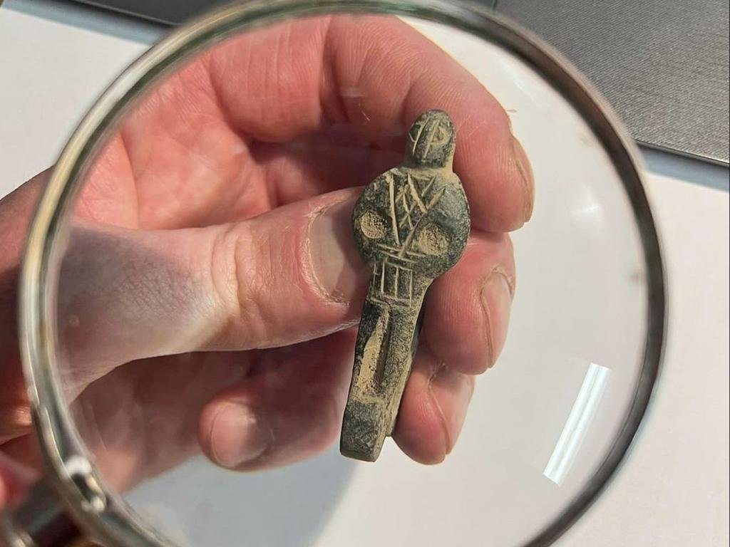 Rare medieval belt loop found near Kamień Pomorski in Poland