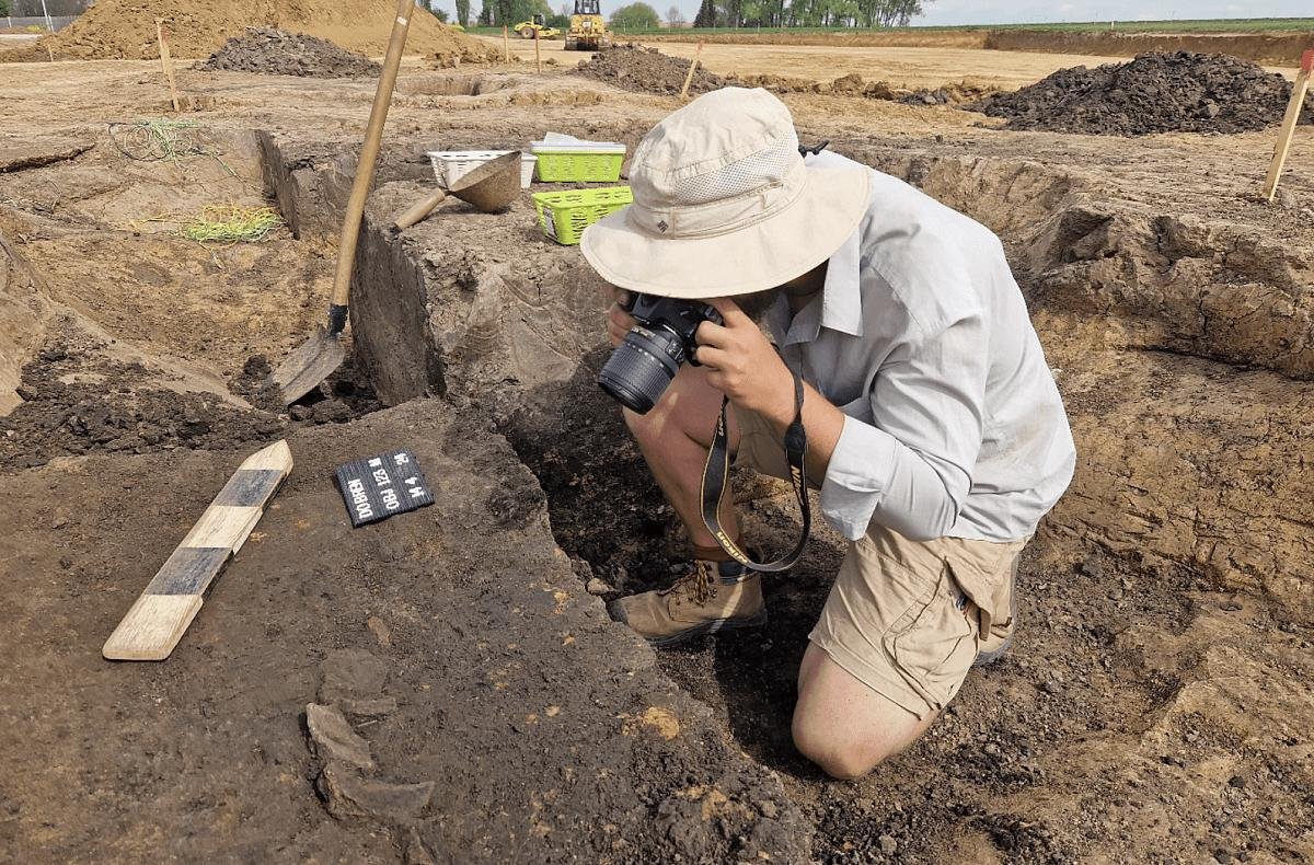 7,000-years-old Neolithic settlement unearthed in Czech Republic