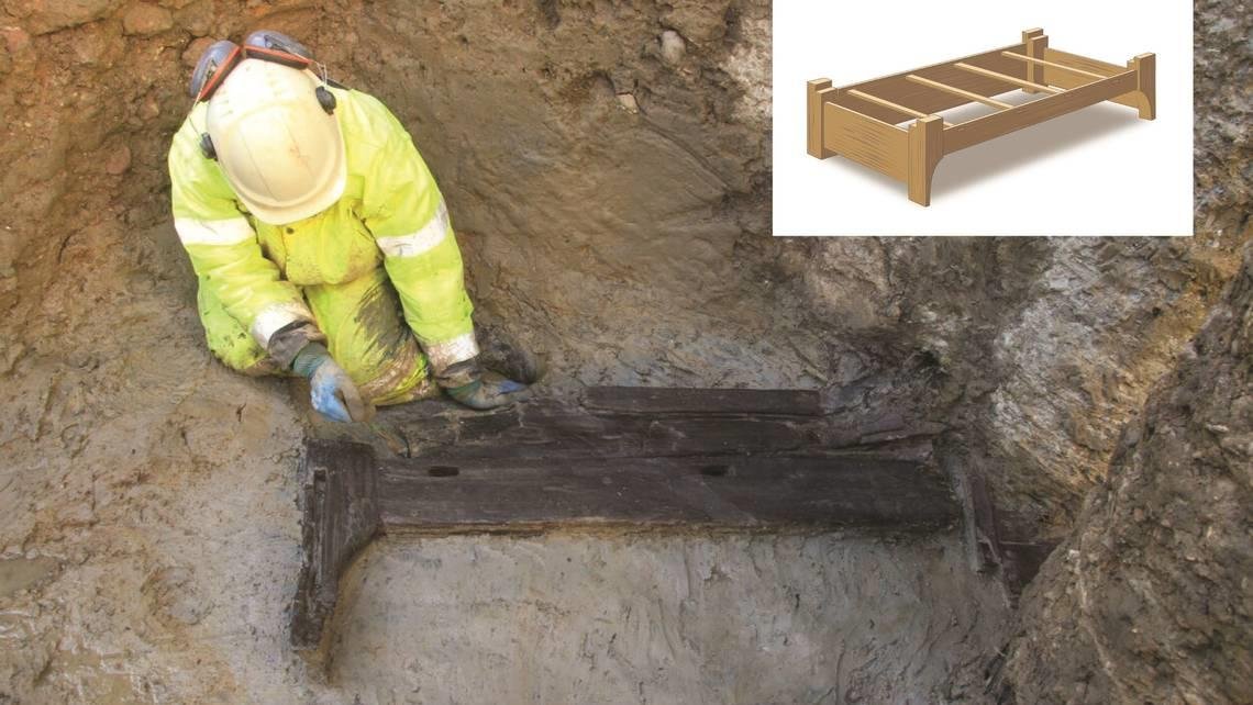 Rare Roman funerary bed uncovered in London