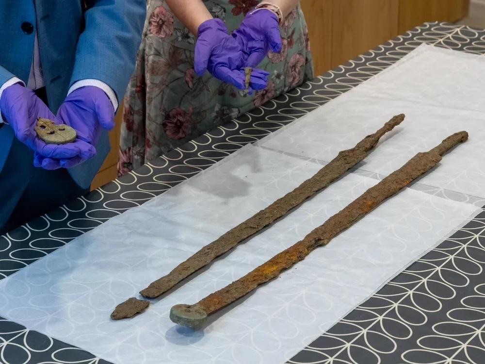 Rare Roman cavalry swords unearthed by metal detectorist in England