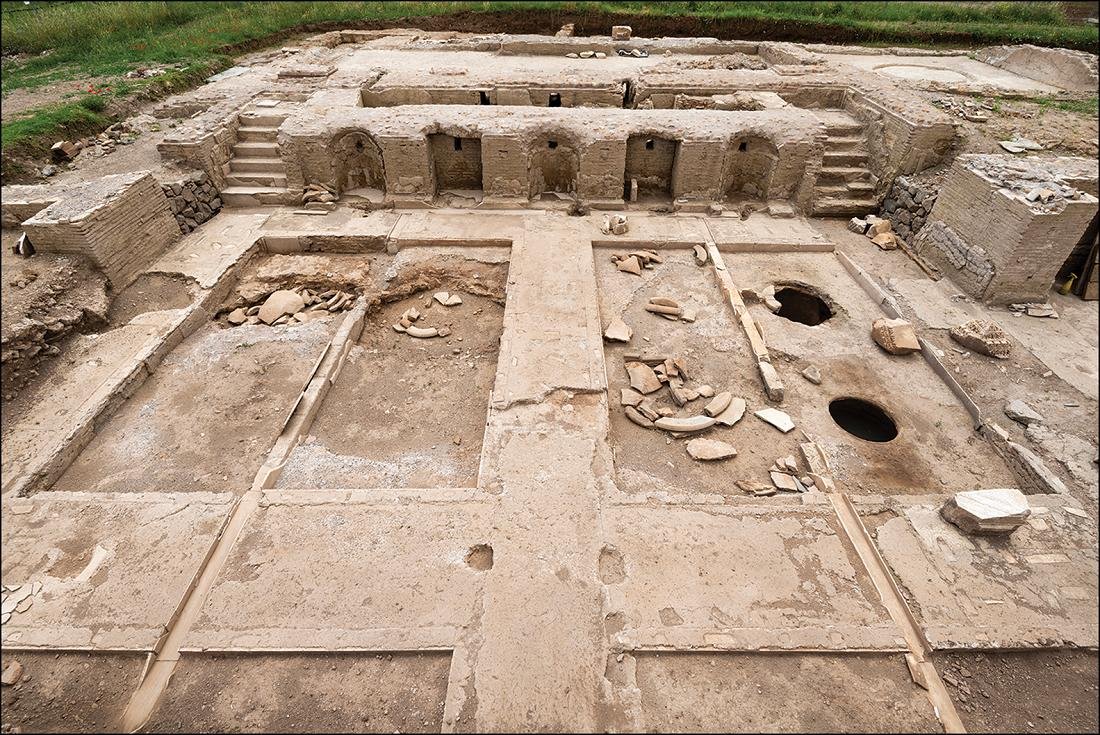 Archaeologists uncovered a unique ancient Roman winery among Roman ruins Archaeologists uncovered a unique ancient Roman winery among Roman ruins