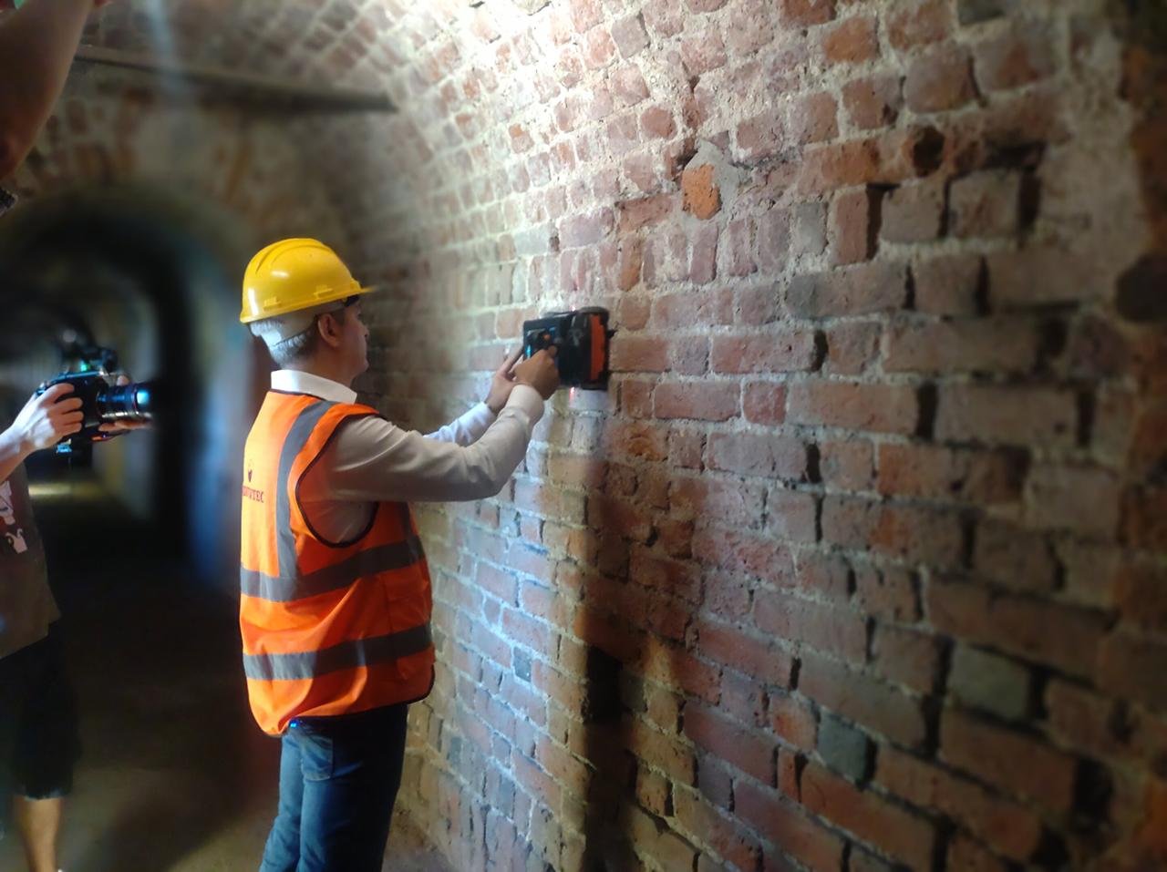 Secret tunnels under Milan’s Sforza Castle may match Leonardo da Vinci’s sketches