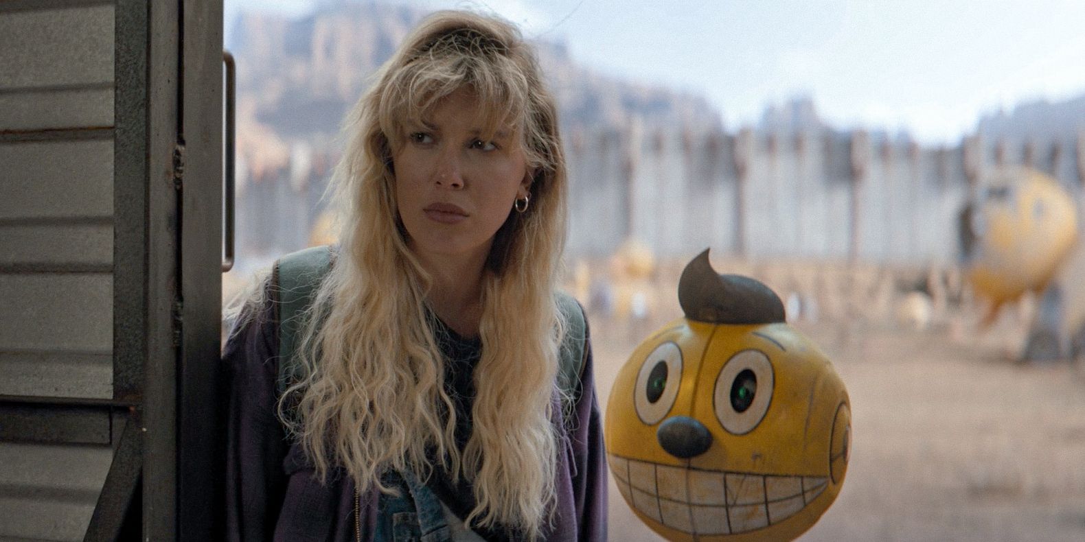 Why The Electric State Is Dividing Critics & Audiences So Much On Rotten Tomatoes (There’s A 59% Difference Between The Scores)