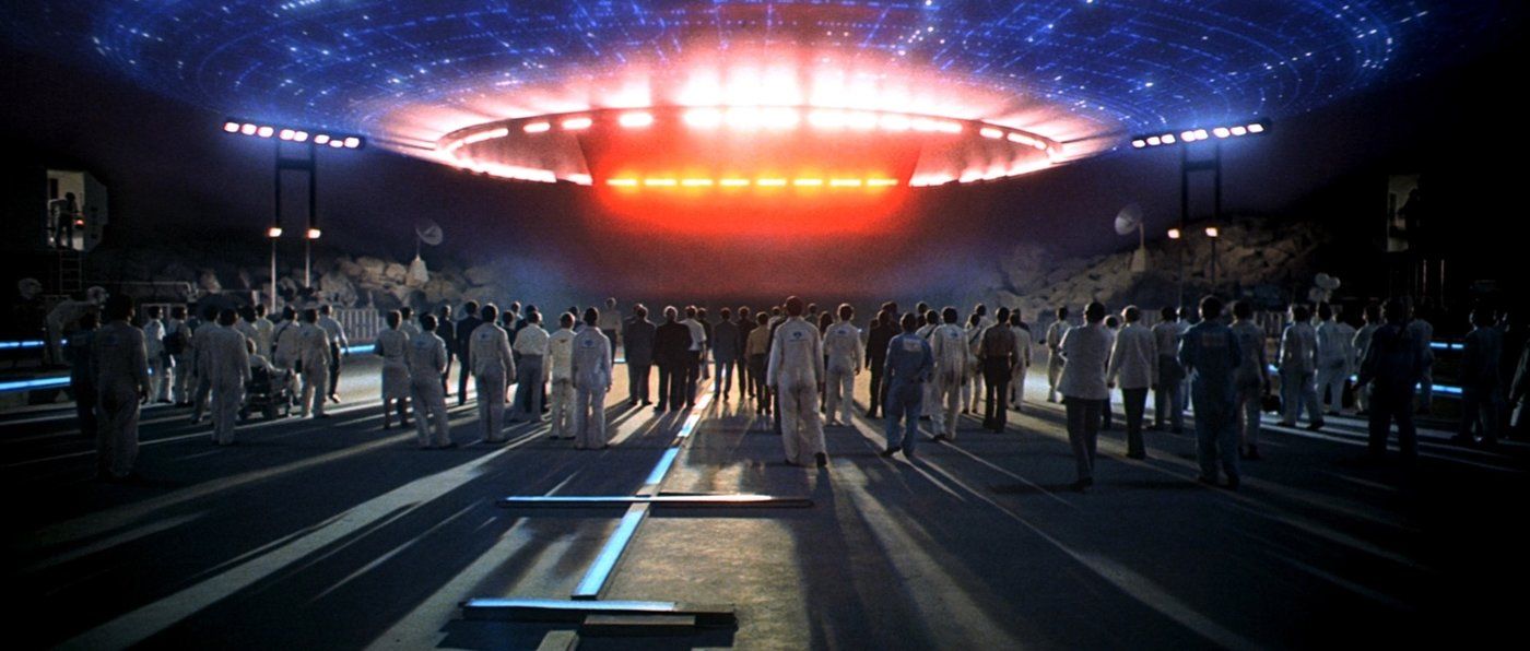 Before Steven Spielberg’s Next UFO Movie, It’s Time To Rewatch His 1st Sci-Fi Masterpiece With 90% On Rotten Tomatoes Before Steven Spielberg’s Next UFO Movie, It’s Time To Rewatch His 1st Sci-Fi Masterpiece With 90% On Rotten Tomatoes