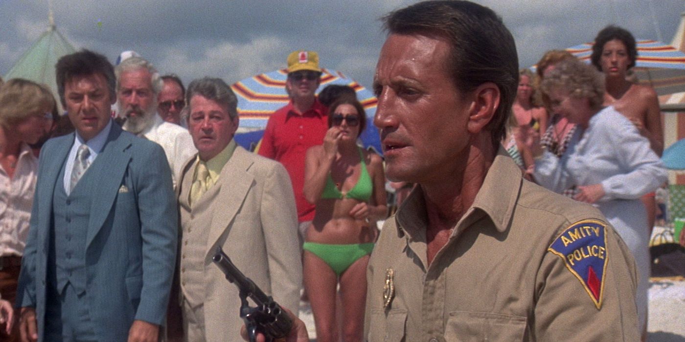 Jaws 2 Was Originally Supposed To Be Completely Different Jaws 2 Was Originally Supposed To Be Completely Different