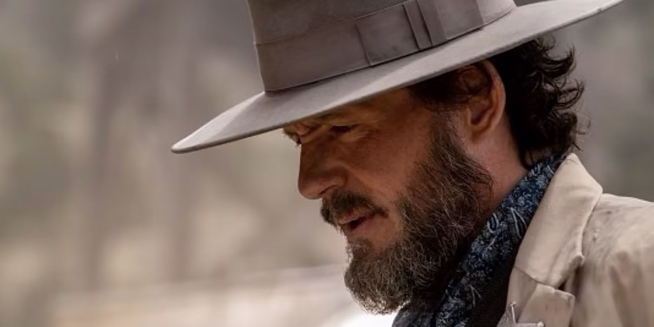 How Alec Baldwin’s Western Movie Rust Returns To The Genre’s Origins Explained By Star