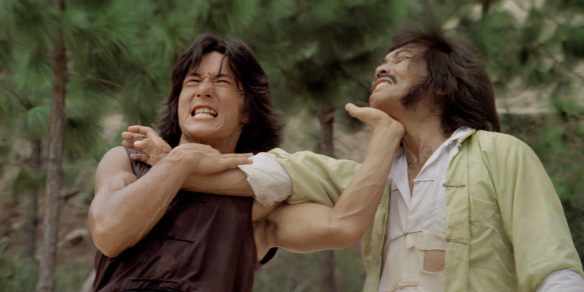 Jackie Chan’s Greatest Old-School Kung Fu Movie Is This Stone-Cold Classic With 85% On Rotten Tomatoes