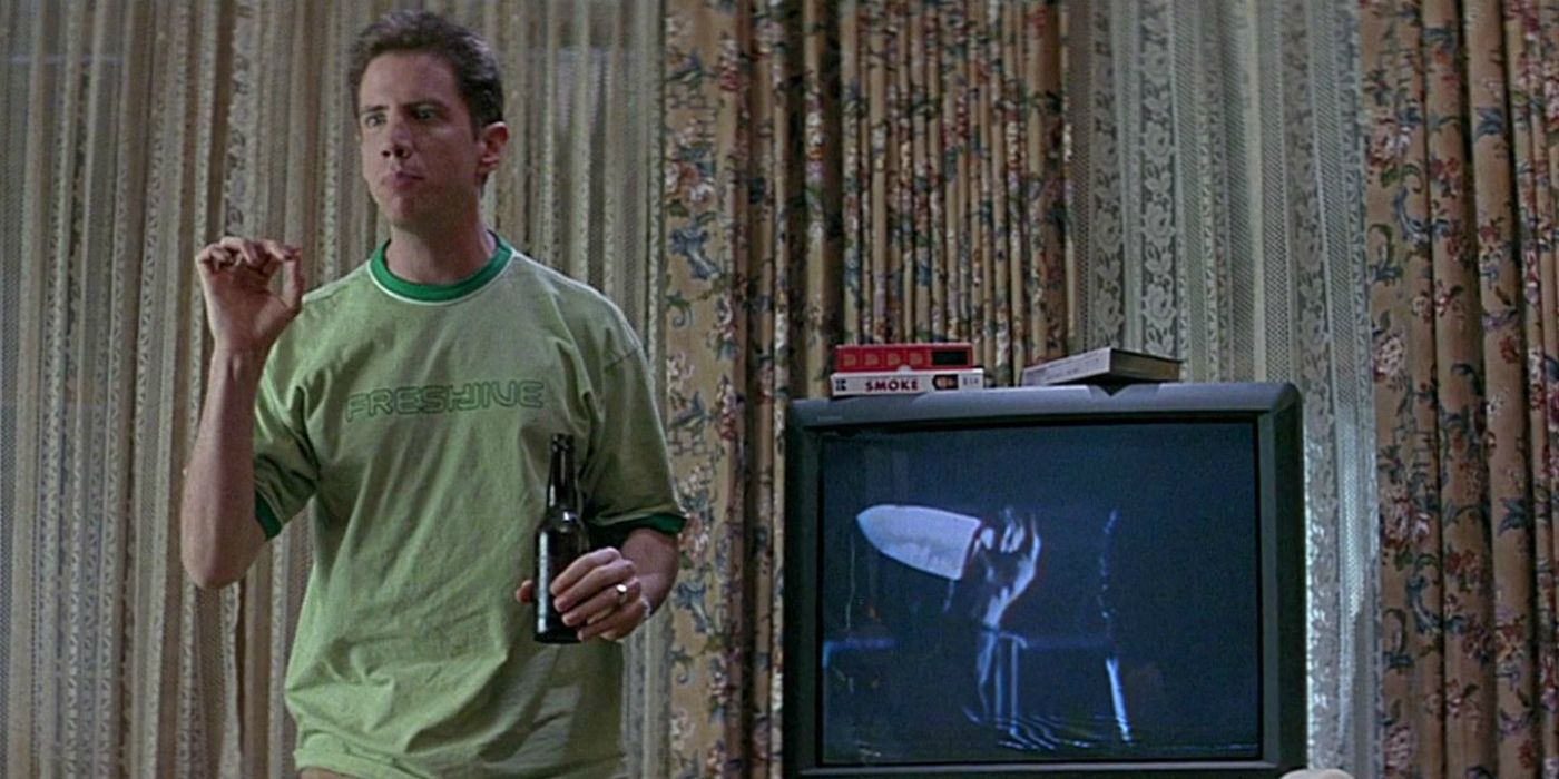 With Stu & Dewey Back, Scream 7 Has To Feature This Legacy Character 26 Years After Their Last Appearance