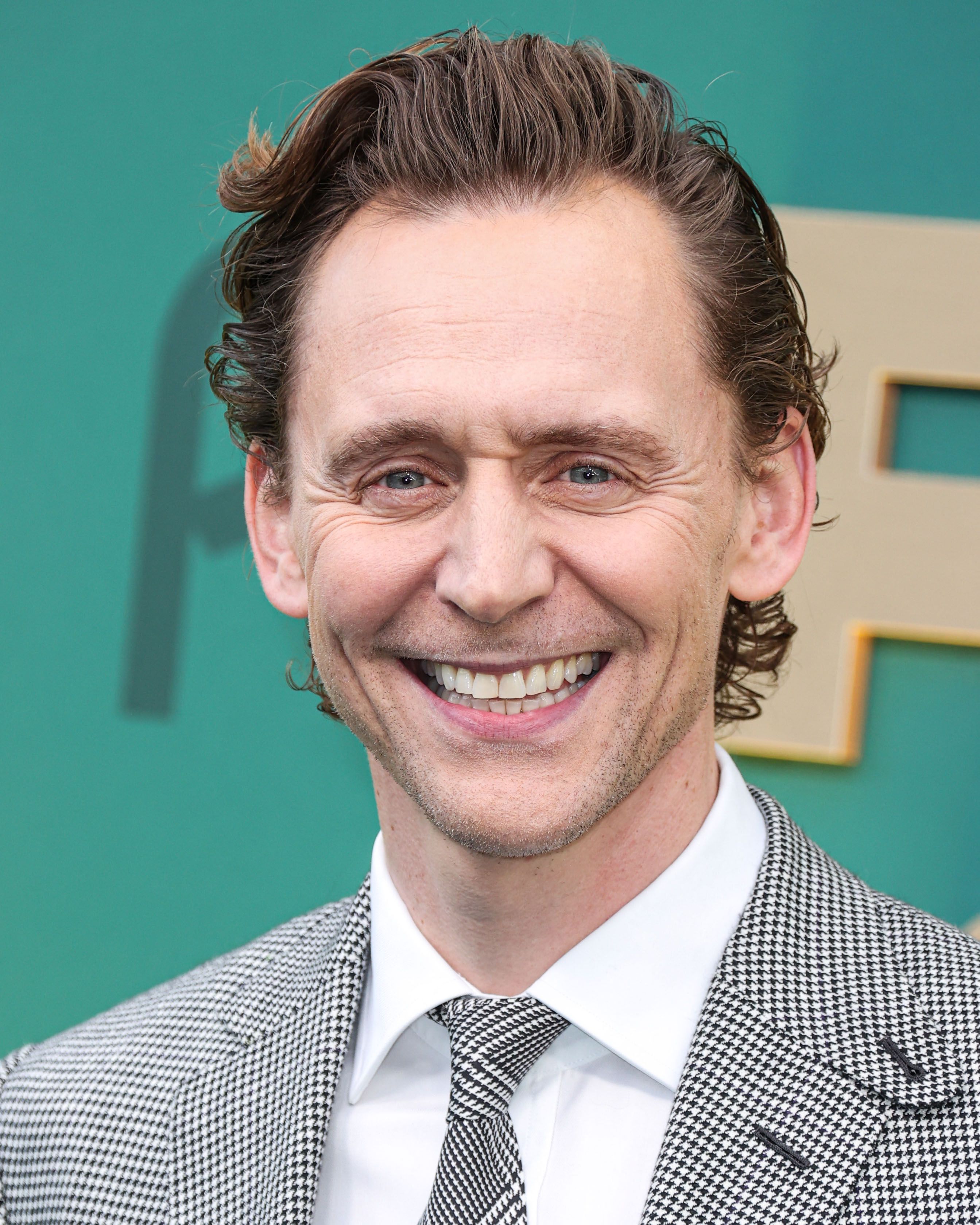 Tom Hiddleston Hails A Val Kilmer Classic As “Maybe THE Great Cinema Performance”