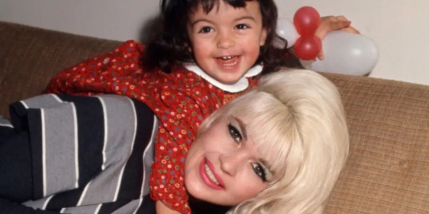 My Mom Jayne Review: Law & Order Star Shares Personal Catharsis & Family Secrets To Tell Jayne Mansfield’s Story On Her Own Terms
