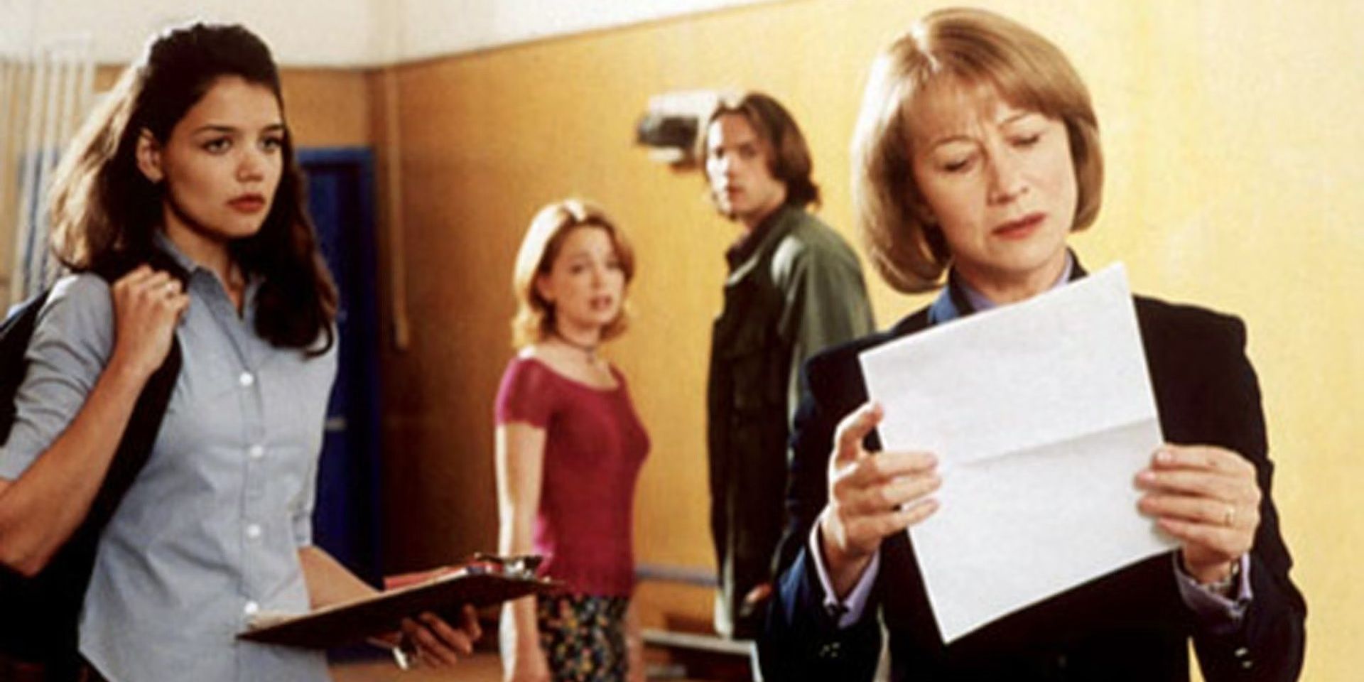 Helen Mirren & Scream Creator Kevin Williamson’s Infamous Dark Comedy Still Hurts The Director 26 Years Later Thanks To Its Reshoot Changes: “It Was A Totally Different Movie”