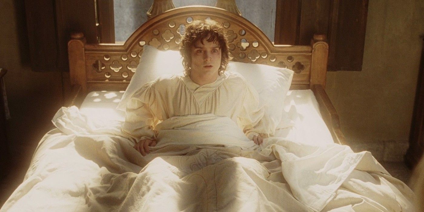 Bizarre Lord Of The Rings Theory About Frodo & Legolas Addressed By Elijah Wood: “I Love This Theory”