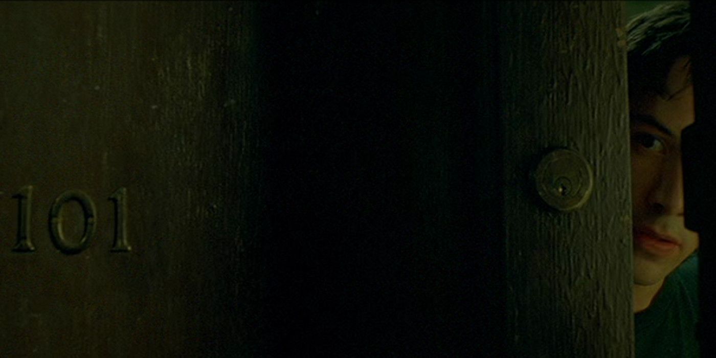 Why Neo Chooses The Red Pill In The Matrix Is Explained By A Genius Easter Egg