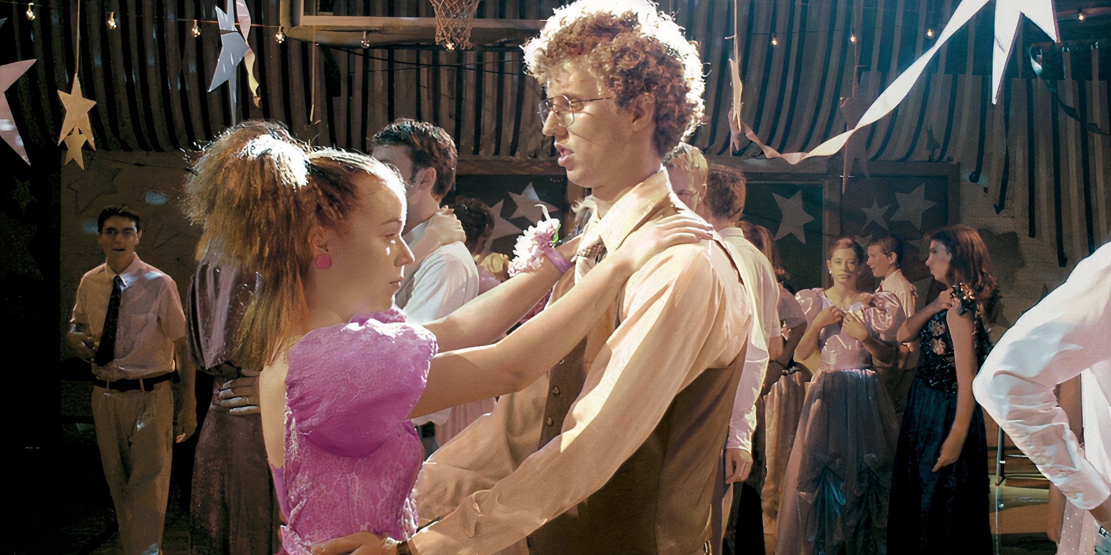 This Iconic Comedy From 2004 Is Now A Streaming Hit On HBO Max