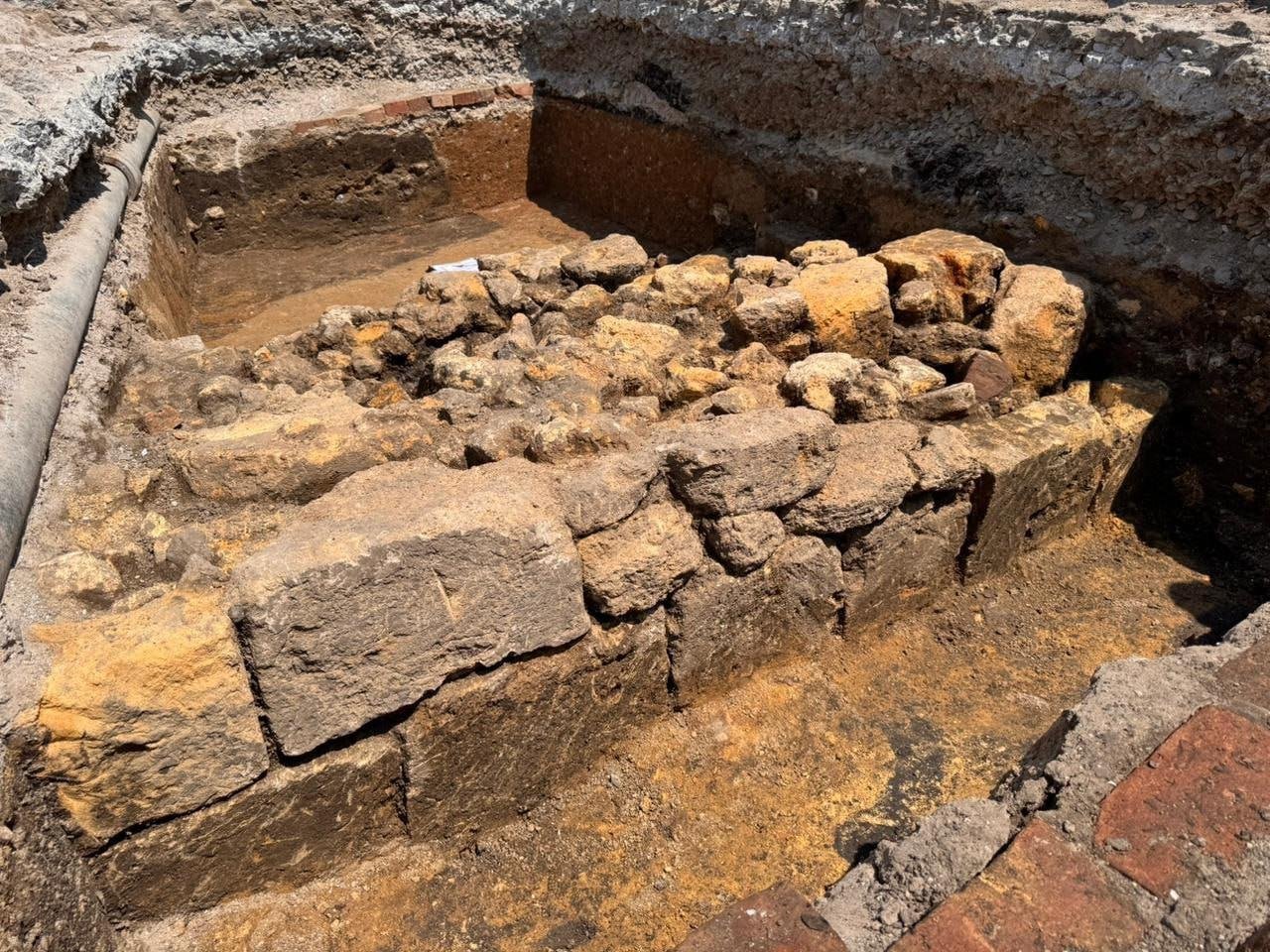 Archaeologists uncover 14th-century Genoese and Ottoman fortresses beneath Odesa’s Duke monument in Ukraine