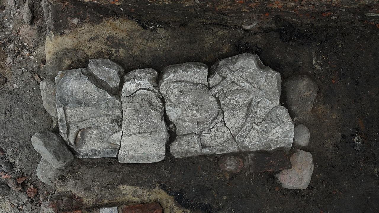 Rare medieval knight tombstone discovered in heart of Gdańsk
