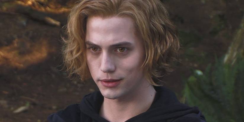 “There Is A Possibility Of Redemption”: Twilight Star Pushes For A Prequel Movie Based On A Controversial Cullen Character