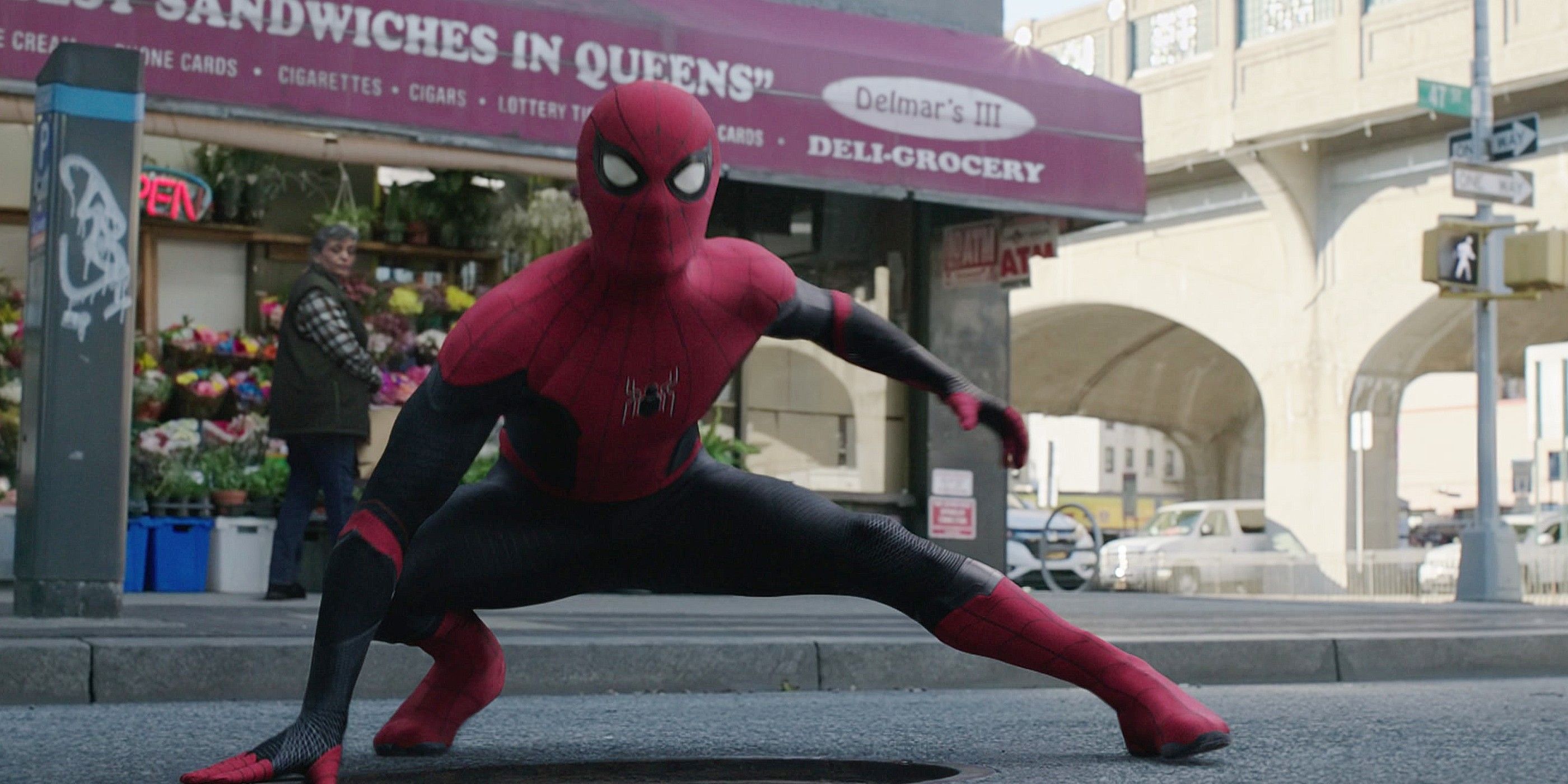 Spider-Man 4 Set PH๏τos & Videos Reveal Even Closer Look At Tom Holland’s New MCU Costume In Action