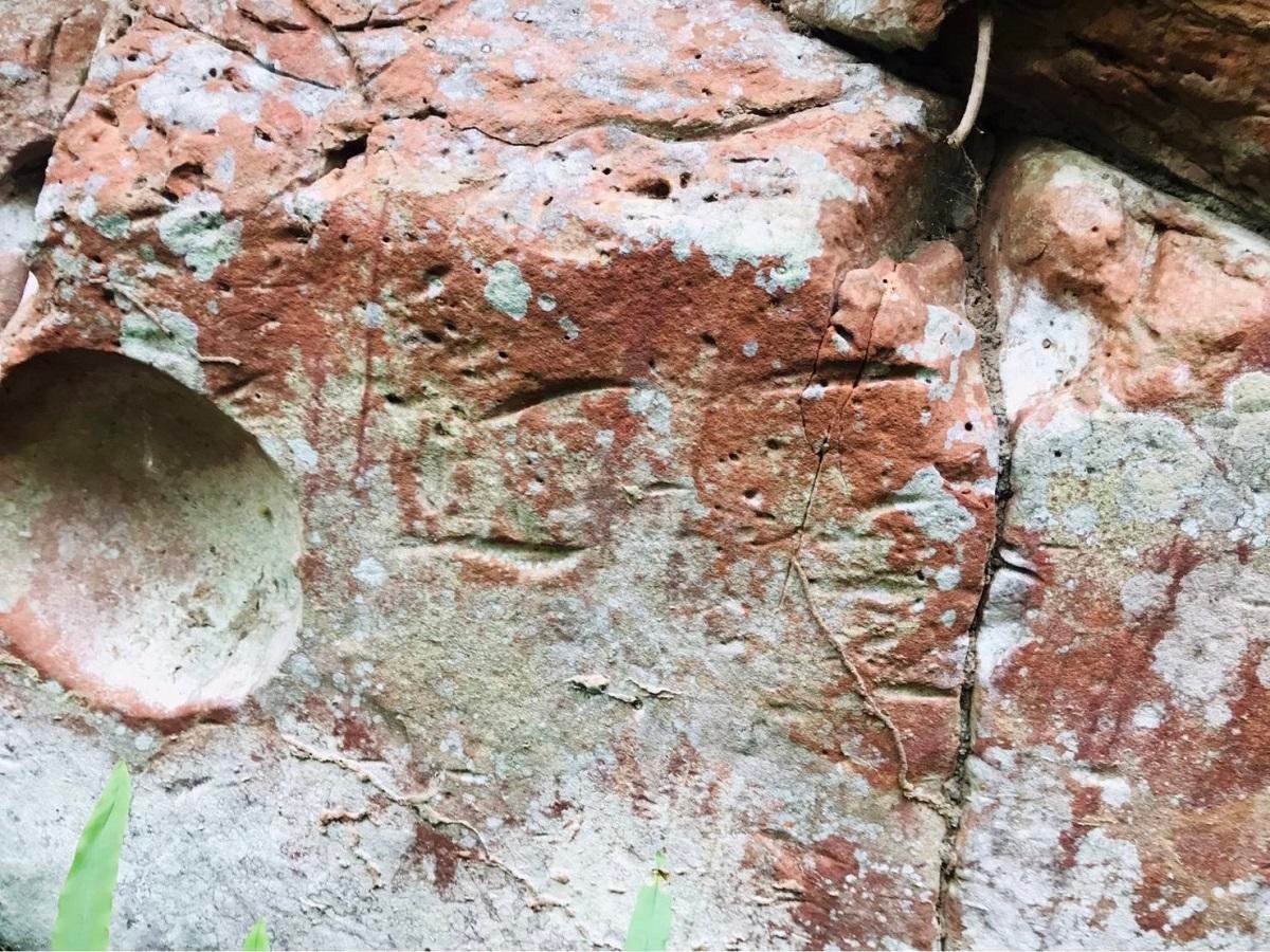 Archaeological sites with ancient carvings found atop Phu Khat Mountain