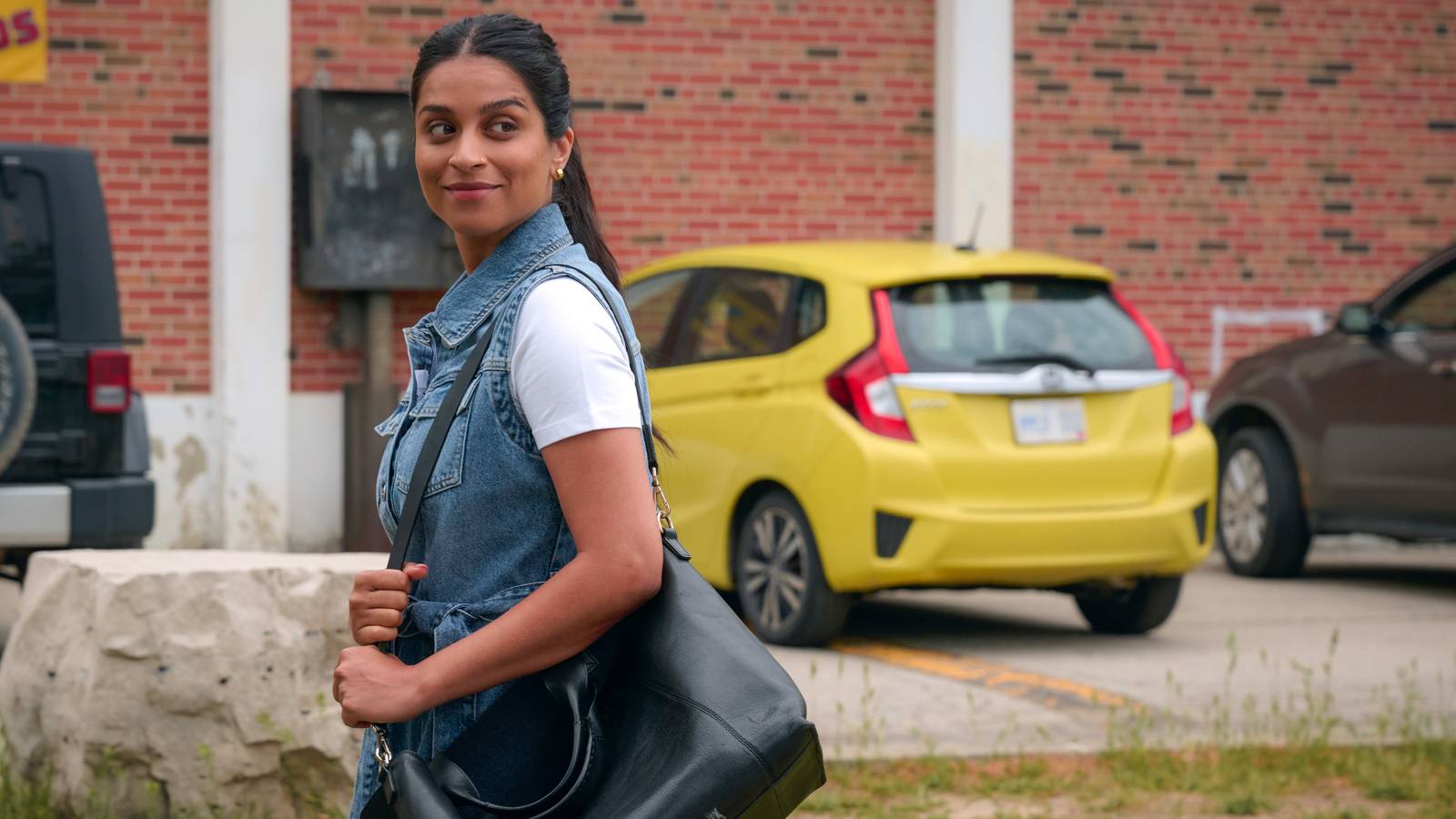 Doin’ It Review: Lilly Singh Propped Up by Cast in Sєx Comedy