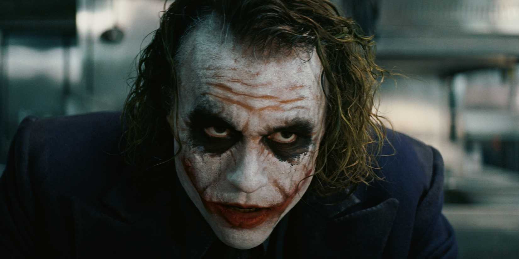 R-Rated Batman Movie Set PH๏τos Tease The New Joker’s Origin Story In James Gunn’s DCU