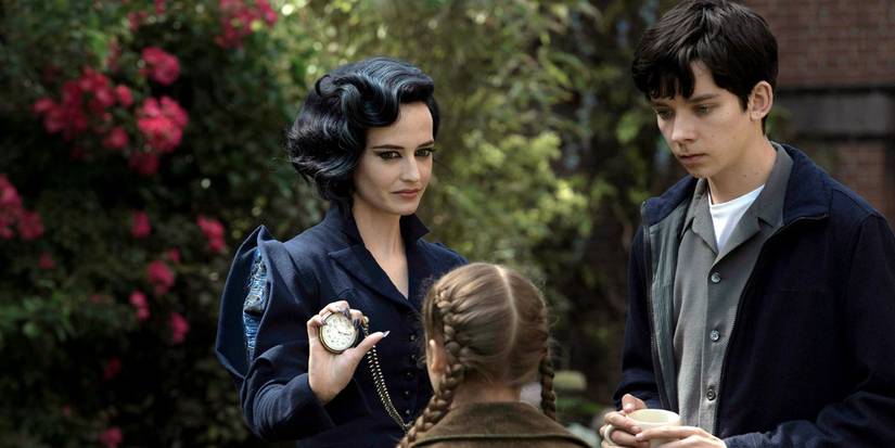 10 Goth-Friendly Movies To Watch If You’re Missing Wednesday