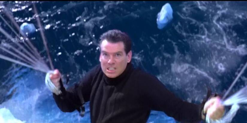 23 Years Ago, The Worst Five Minutes Of The Entire James Bond Series Proved It Needed Rebooting 23 Years Ago, The Worst Five Minutes Of The Entire James Bond Series Proved It Needed Rebooting