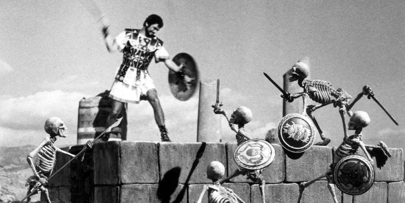 10 Greatest Action Sequences From Hollywood’s Golden Age (#1 Is Still Incredible By Today’s Standards)