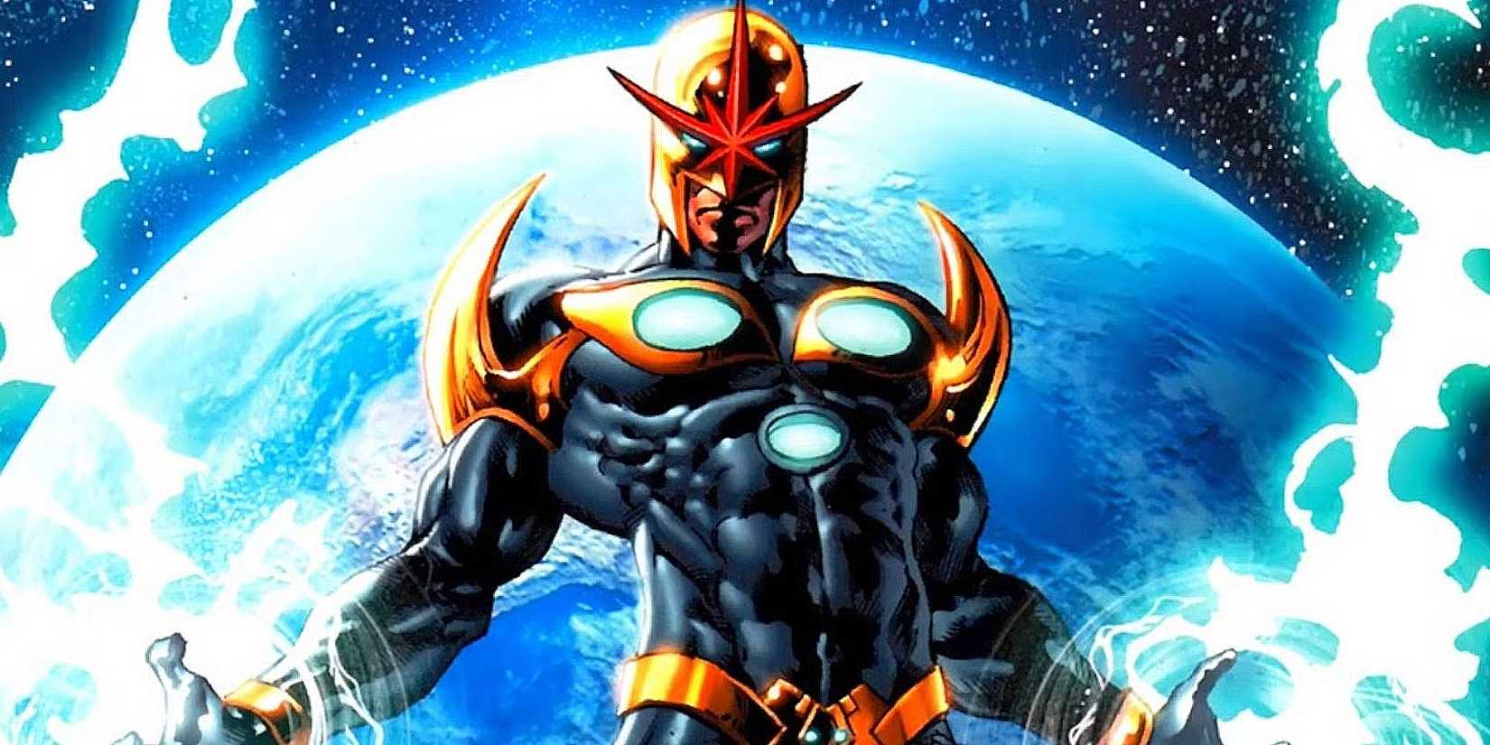 Avengers: Doomsday Writer Suggests Glen Powell Joins MCU As Fan Favorite Hero