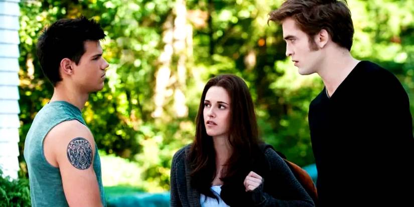 “The Sounds That People Made”: Twilight Franchise Director Reflects On Breaking Dawn’s Infamous Twist Ending