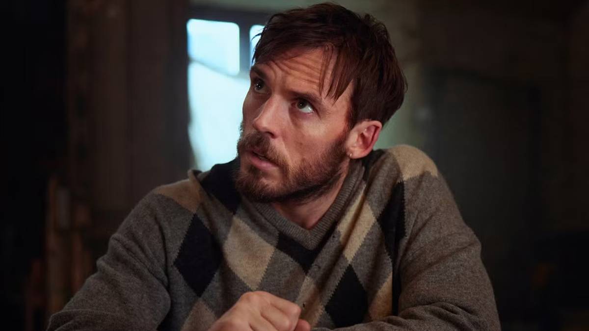 Sam Claflin Is Thrilled To Play “Something That Is Not Me” In His New Thriller Sam Claflin Is Thrilled To Play “Something That Is Not Me” In His New Thriller